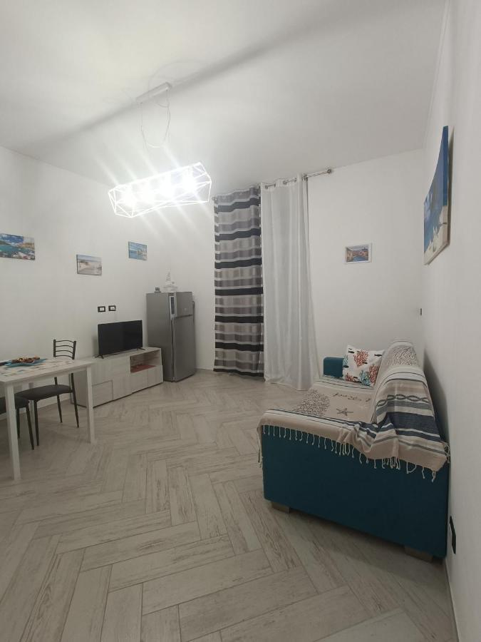 Casa Vacanze Via Nizza 57 Zinola-Wifi Savona Dış mekan fotoğraf