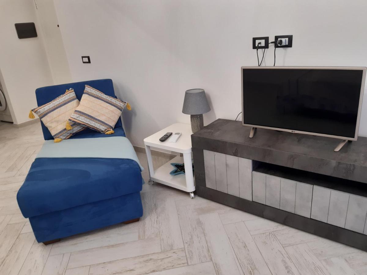 Casa Vacanze Via Nizza 57 Zinola-Wifi Savona Dış mekan fotoğraf