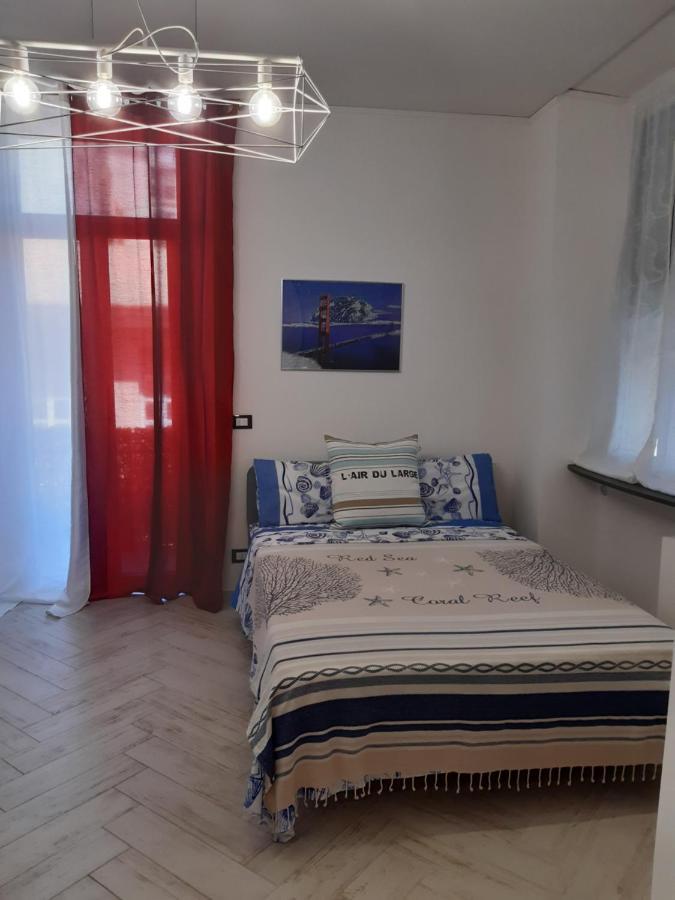 Casa Vacanze Via Nizza 57 Zinola-Wifi Savona Dış mekan fotoğraf